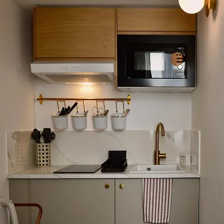 Cosy Loft-style In The 10th *