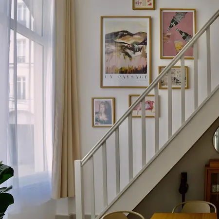 Cosy Loft-style In The 10th * Paris