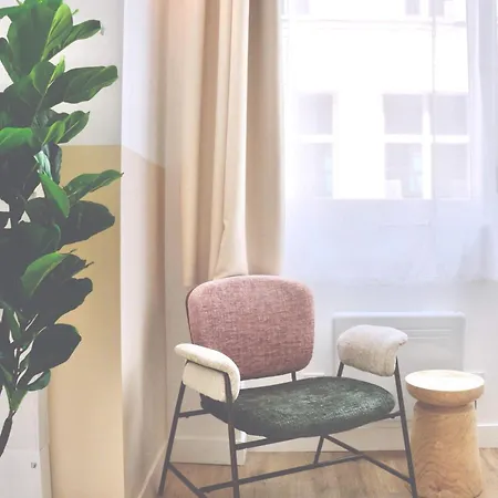Cosy Loft-style In The 10th *