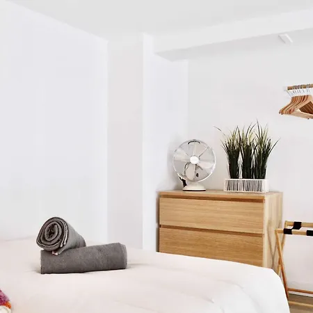 Cosy Loft-style In The 10th *